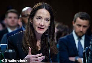 一年前的今年 3 月,国家情报总监艾薇儿·海恩斯 (Avril Haines) 在一份声明中表示,“美国人员报告的症状可能是由不涉及外国对手的因素造成的,例如先前存在的情况、传统的疾病和环境因素'