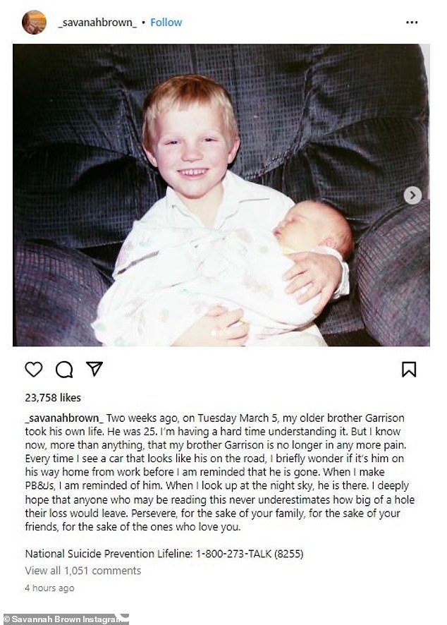 《姐妹妻子》明星萨瓦纳·布朗在周一分享的一篇感人的 Instagram 帖子中纪念了已故的弟弟加里森·布朗