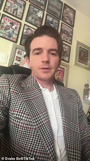 Bell 承认:“我注意到很多关于 Josh 的 TikTok 和他的一些帖子的评论,我只是想让你们知道处理这个问题并进行处理这是一个非常激动人心的时刻'