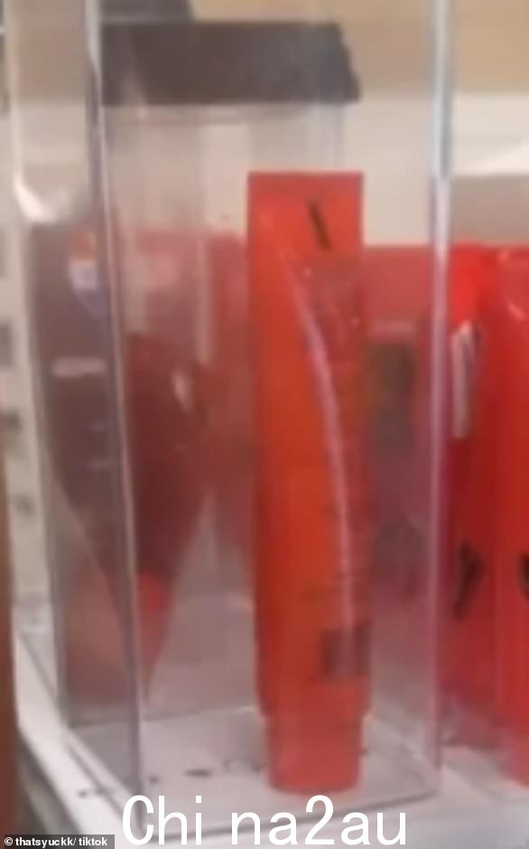 社交媒体用户在意识到产品放在货架上的错误位置之前对价格感到愤怒