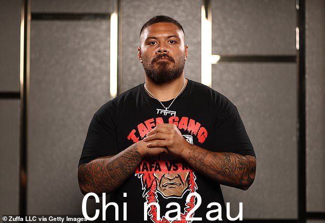 澳大利亚重量级选手贾斯汀·塔法 (Justin Tafa) 谈到了他退出 UFC 298 格斗周的事情,声称从澳大利亚飞往美国的经济舱航班糟糕是部分原因