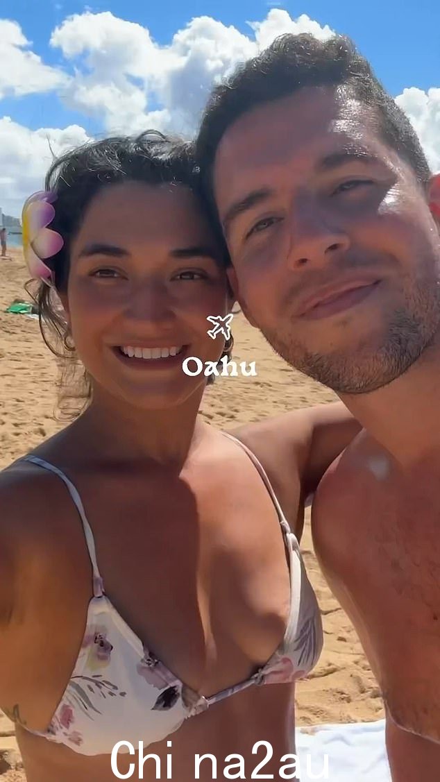 虽然她和贝尔尚未完成离婚,但珍妮特最近与她的新男友 Jim Perez 正式在 Instagram 上