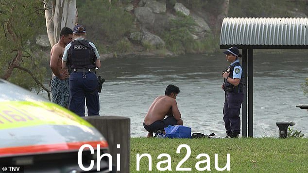 在悉尼西部的帕拉马塔湖发现了一具男子的尸体