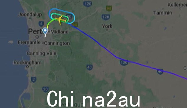 QF781 航班在准备降落珀斯时发动机爆炸