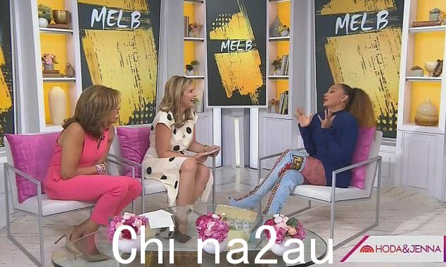 这位三个孩子的母亲在《Today with Hoda & Jenna》节目中谈到了女团即将到来的计划