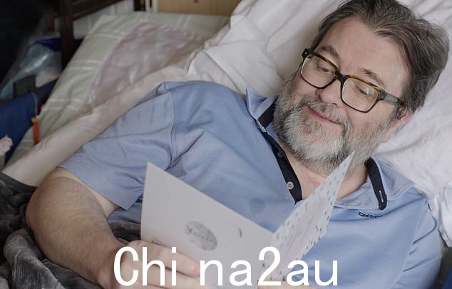 尽管德里克患有使人衰弱的疾病,导致他失禁、无法行走、几乎无法说话,但他没有资格获得全额资助的家庭社会护理