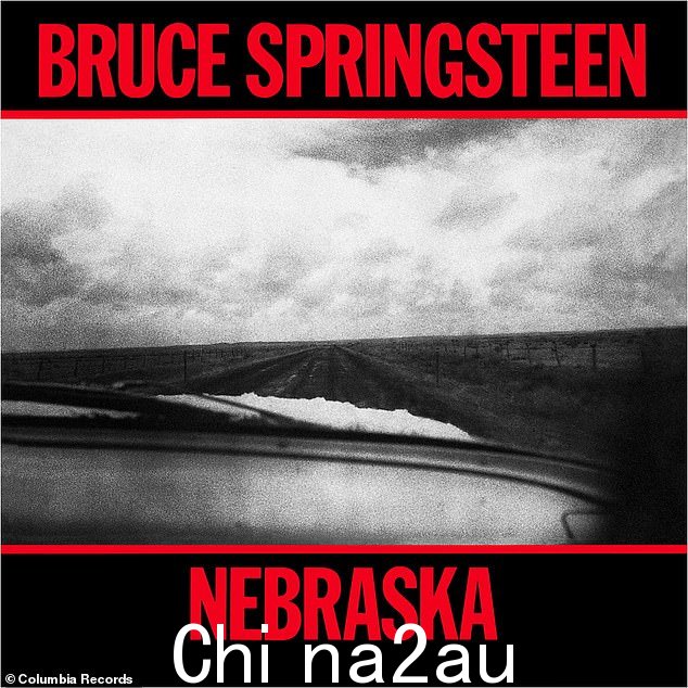 Nebraska 是斯普林斯汀的第六张录音室专辑,也是他的第一张个人专辑,在滚石杂志 2020 年版有史以来最伟大的 500 张专辑中排名第 150 位
