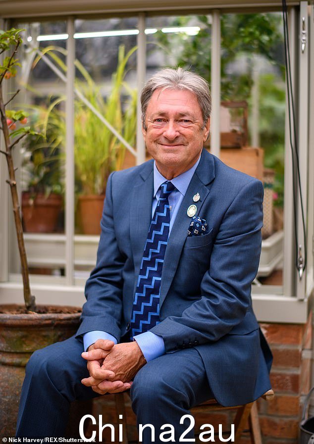Alan Titchmarsh 在 2021 年 RHS 切尔西花展上的照片