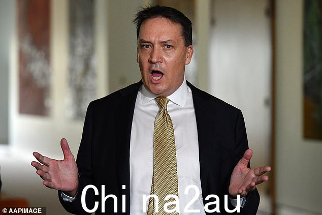 新南威尔士州议员 John Ruddick(如图)在猛烈抨击这一消息时提出了球员安全问题