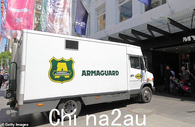 此消息发布之际,Armaguard 的所有者 Linfox 正在就 2600 万美元的生命线资金计划进行谈判