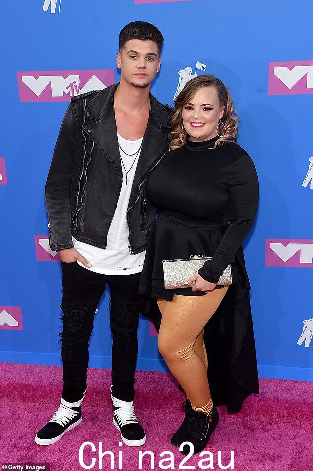 Tyler Baltierr 和 Catelynn Lowell,如图所示2018 年 8 月在纽约,还在哥伦比亚观看衍生剧第三季