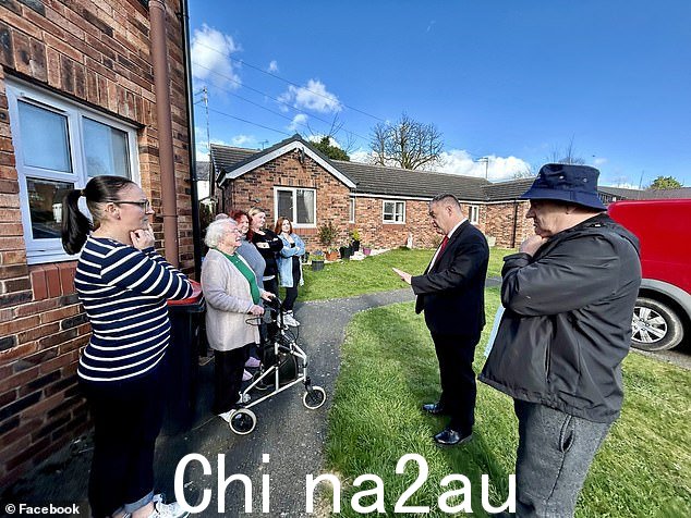 Lake House Close 的居民收到一封信,指示他们在两个月内离开家园,如果他们不遵守规定,就会收到占有令和法警的威胁