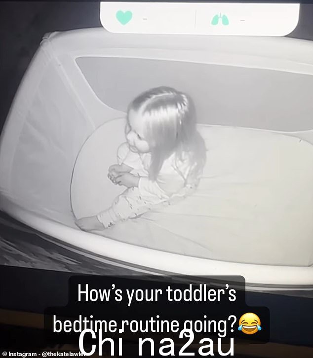 Instagram 上诺亚 (Noa) 躺在床上的视频(11 月拍摄)引起了凯特的一位粉丝的一些不请自来的意见