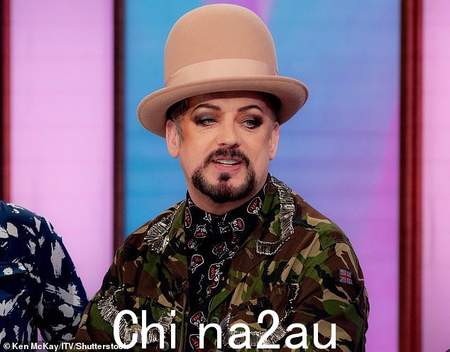 Boy George,62 岁,透露他的学校阻止这位歌手回来访问 - 尽管他事业辉煌