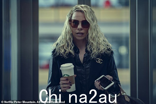 麦卡利斯特女士由比莉·派珀 (Billie Piper) 在 Netflix 的新电影《独家新闻》中饰演,该片以戏剧化的方式讲述了采访的前奏和余波。图为:《Scoop》中的比莉·派珀 (Billie Piper) 饰演山姆·麦卡利斯特 (Sam McAlister)