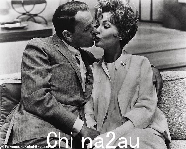 《吹起你的号角》中的弗兰克·辛纳屈和芭芭拉,1963