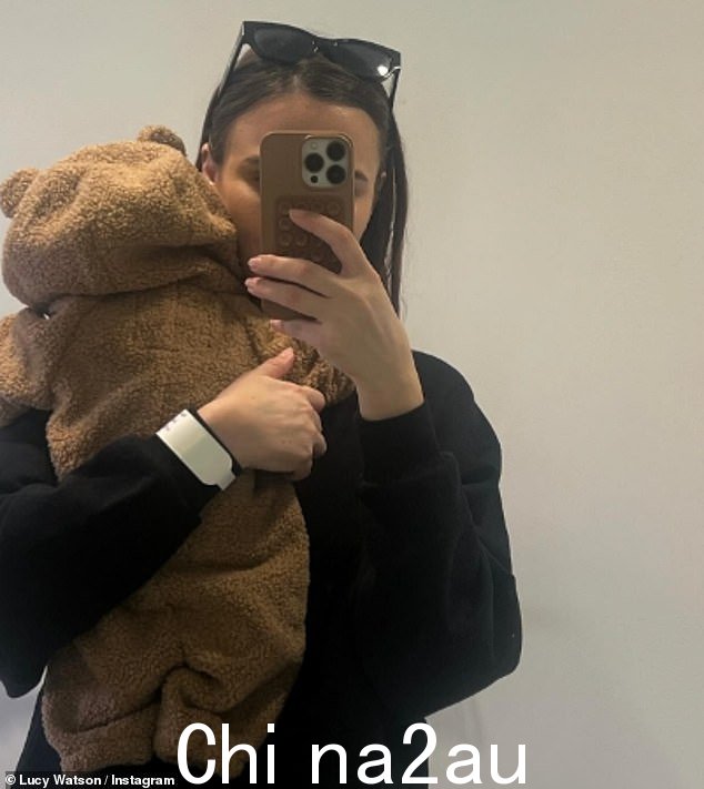 Watson 坚决表示她不想进行紧急剖腹产,但在 39 周的例行扫描显示婴儿的脐带缠绕在他的头上后,她最坏的情况变成了现实