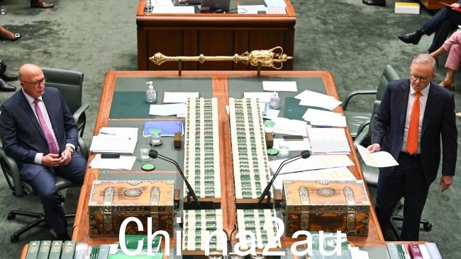 关于移民法和边境安全的辩论占据主导地位工党试图在 36 小时内将驱逐法案强行通过参众两院。图片:NCA NewsWire / Martin Ollman