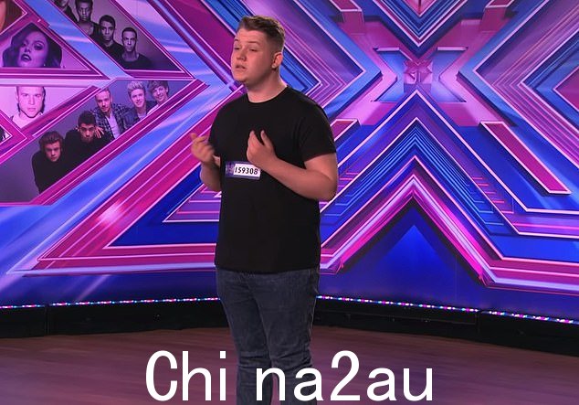 Michael 曾于 2014 年出现在 BBC One 的 All Together Now 和 The X Factor 中(图片出现在 The X Factor 上)