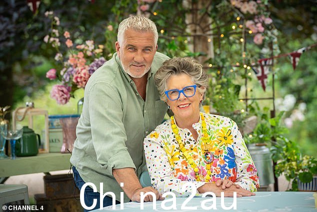 Dame Prue 最出名的身份是英国烘焙大赛 (The Great Britain Bake Off) 的评委,与 Paul Hollywood (上图)