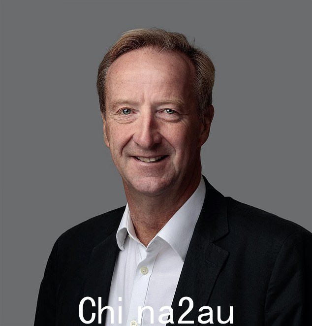 前军情六处负责人亚历克斯·杨格尔爵士将以色列战争称为以色列战争在加沙和援助车队的罢工“鲁莽”