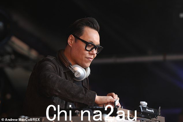 虽然这对某些人来说是常识,但一些粉丝对他额外的职业生涯感到震惊