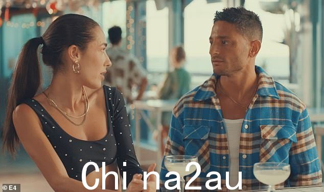 她去年作为 Reza 的爱人加入了 Made In Chelsea,但这对夫妇的浪漫在悉尼拍摄该剧时戏剧性地结束了
