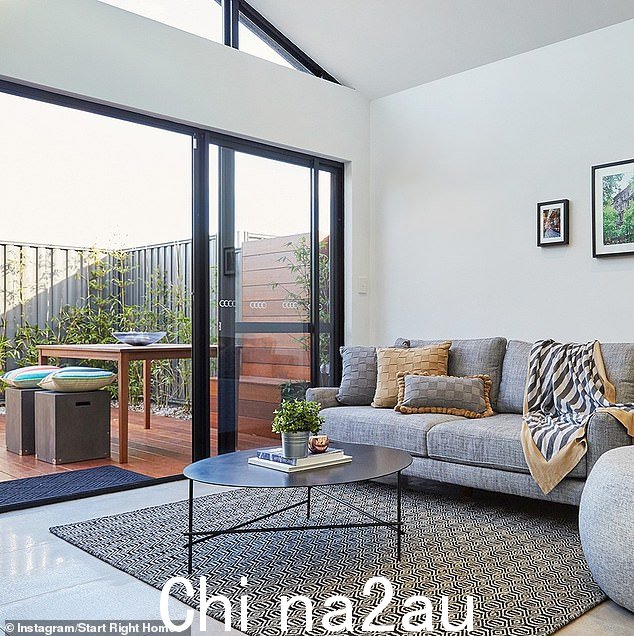 根据西澳大利亚州建筑和能源部门的数据,Start Right Homes 倒塌,有多达 24 个项目未完成