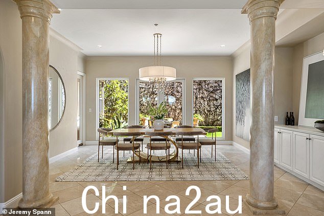 Welch(原名 Jo Raquel Tejada)还有一个宽敞的餐厅,可供更正式的用餐