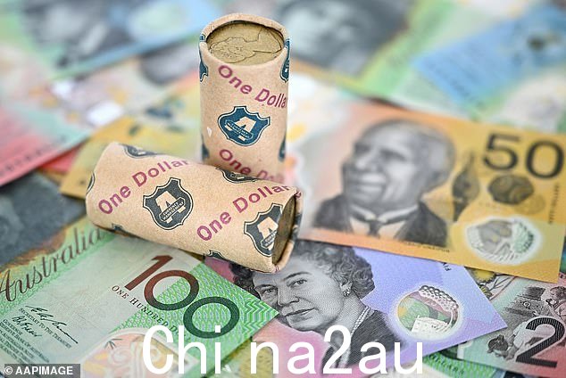 根据比较网站查找器的研究,2024 年澳大利亚人均现金储蓄为 35,166 美元