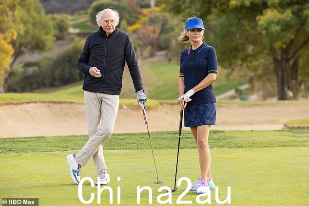 Loughlin,一位现实生活中的狂热高尔夫球迷,是 3 月 10 日播出的该剧第 12 季第六集故事情节的焦点