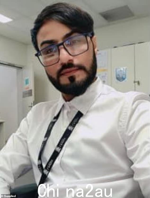 Faraz Tahir,30 岁,在这次袭击中担任保安为公众服务时不幸丧生。他是来自巴基斯坦的难民。