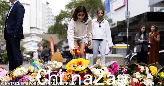 2024 年 4 月 14 日新南威尔士州悉尼WWW.MATRIXNEWS.COM.AU 图片来源:MATRIXNEWS FOR DAILYMAIL 澳大利亚 任务:邦迪韦斯特菲尔德谋杀案 地点:邦迪韦斯特菲尔德