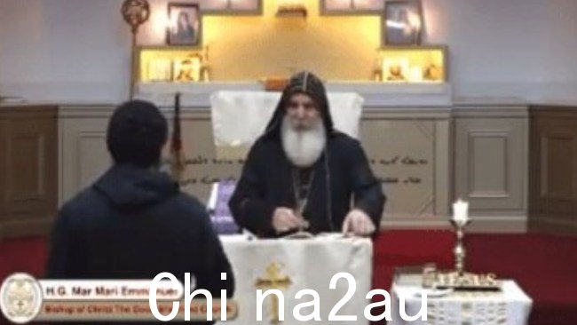 Bishop Mar Mari Emmanuel 都是这样的在韦克利基督好牧人教堂的直播布道中,一名十几岁的男孩残忍地刺伤了他。图片:X