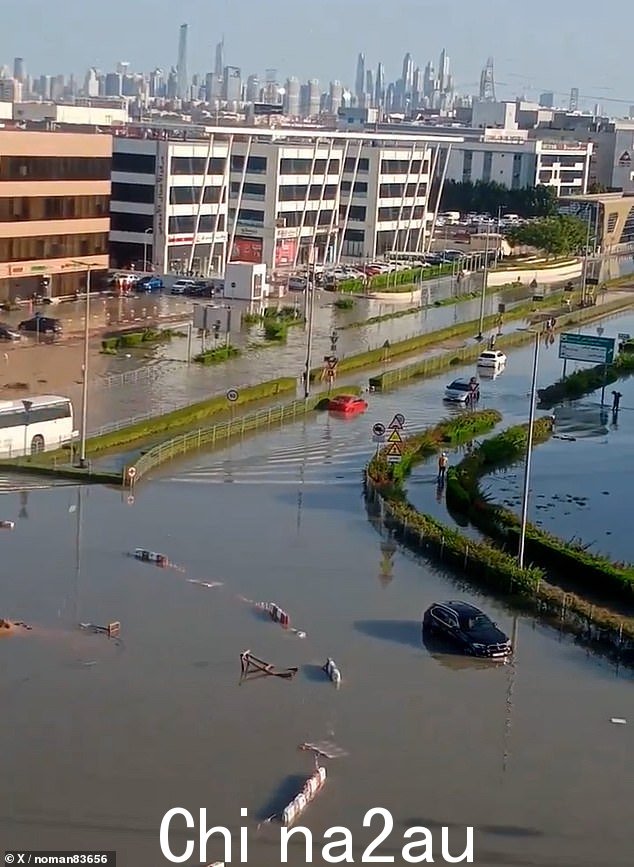 城市大片地区陷入水下