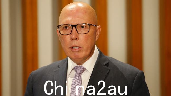 Peter Dutton 在 上对 Peter Dutton 进行了攻击周五讨论防守问题。图片:NCA NewsWire / John Appleyard