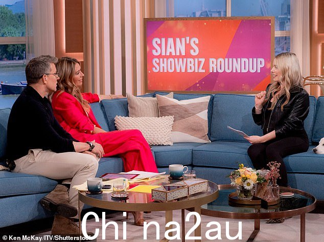 Cat 说:'我可以先说,你看起来棒极了!',Ben 补充道:'怎么样?'