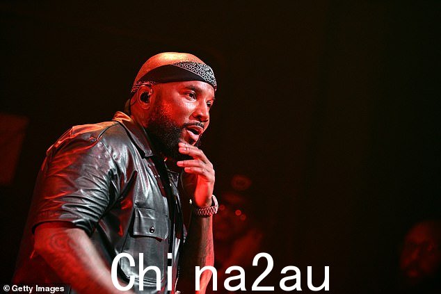 虽然 Mai 同意让他从 3 月 3 日到 3 月 9 日带孩子去摩纳哥,但 Jeezy 声称 4 月初再次见到他的孩子的计划受到了阻碍。他声称摩纳哥不在他的身边, 4 月 11 日探视日,他派人去珍妮的婚姻住所接她