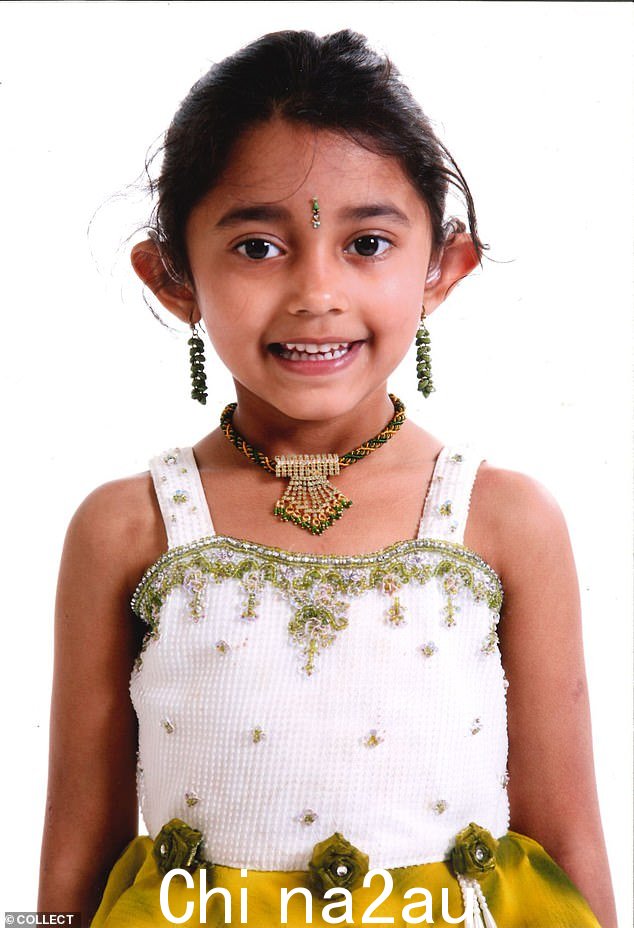 Sudiksha Thirumalesh,19 岁,患有一种罕见的退行性疾病,去年 9 月,她与医生试图撤回治疗并将她转移到临终关怀中心进行抗争,最终去世。 图为:三岁