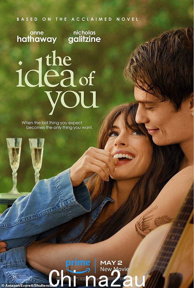 安妮·海瑟薇的热辣新年龄差距电影《The Idea of You》于 5 月 2 日在 Amazon Prime 上首映,获得了早期观众的积极响应