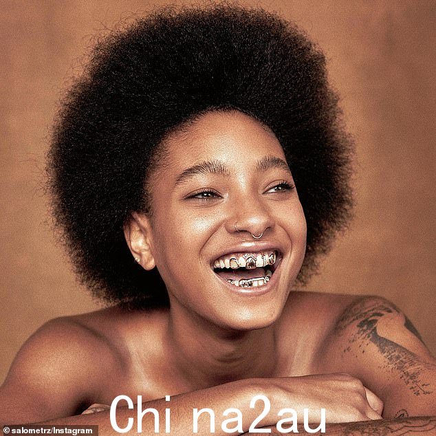 Willow 补充道,“我真的相信我的精神是一种强大的精神,即使我的父母不再是他们原来的样子,我仍然是一个怪人和一个疯狂的思想家”