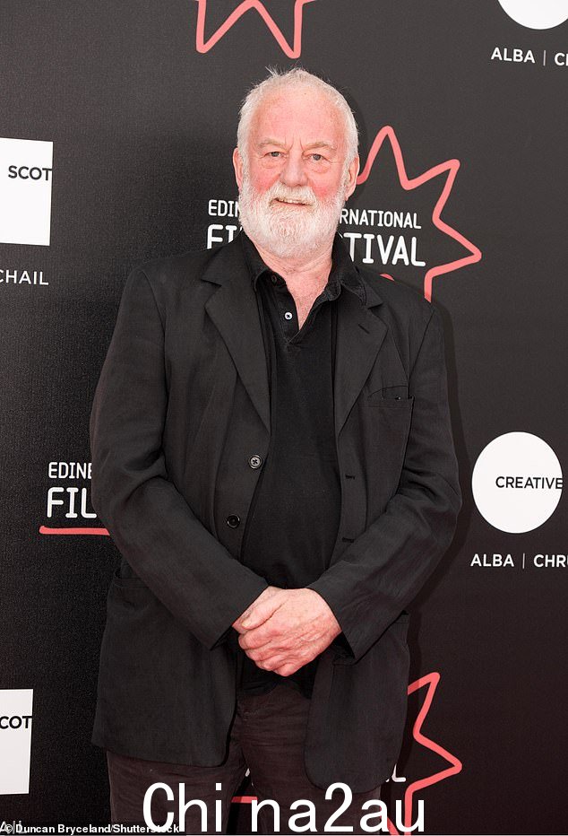 伯纳德·希尔 (Bernard Hill) 的银幕生涯丰富多彩,在出演一些全球票房数十亿美元的电影之前,他曾在一些接地气的小剧中崭露头角。图为:希尔 2017 年 6 月在爱丁堡出席《Gods Own Country》首映式