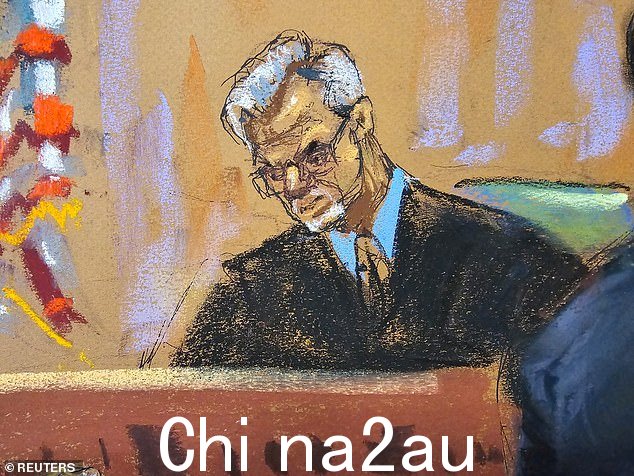 Juan Merchan 法官(5 月 3 日的法庭草图中描绘)周一认定特朗普因违反禁言令而构成藐视法庭,对他处以 1,000 美元罚款,并警告如果他再次违反将入狱。上周,特朗普因九项违规行为每项被处以 9,000 美元 ¿ 1,000 美元的罚款
