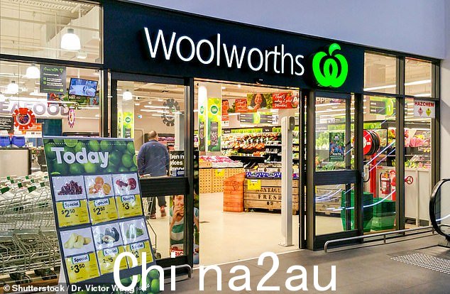 该提案将影响 Woolworths 的 130,000 名员工,他们将每周工作 38 小时,四轮 9.5 小时轮班