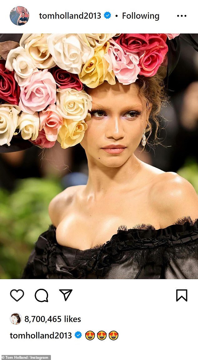虽然汤姆没有参加 Met Gala 来支持 27 岁的女友 Zendaya,但他在社交媒体帖子中用心眼表情符号称赞了她前卫的服装