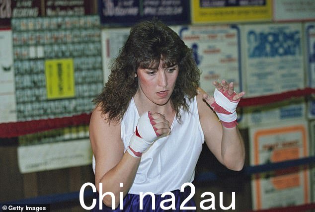 Christy 于 1995 年 10 月在拉斯维加斯参加训练