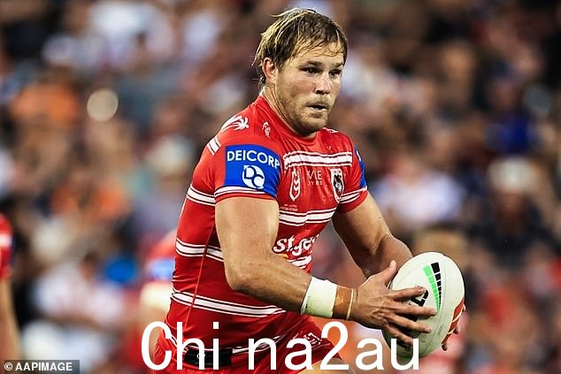 杰克·德贝林在两起法庭案件期间被他的 NRL 俱乐部圣乔治伊拉瓦拉停职