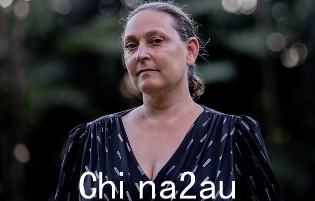 卡梅伦勋爵说他已经见过纳达夫的家人 - 包括他的妹妹 Ayelet Svalitzky(如图) - 并且知道‘他们在 200 多天里经历的心碎’