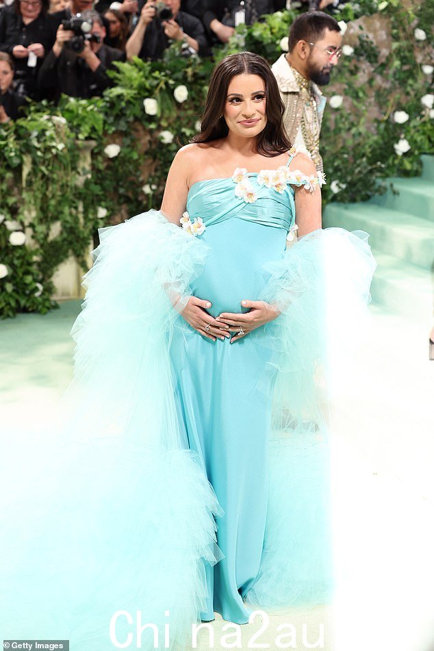 Lea,上周在 Met Gala 上的照片,即将与 Zandy Reich 迎来她的第二个孩子