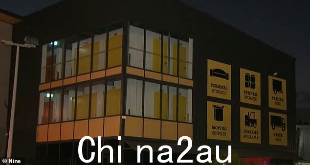 在存储设施的搜查令中发现了一些‘感兴趣的物品’